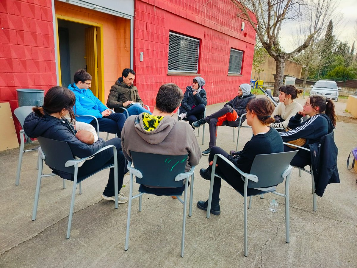 Matí antifeixista a Bordils, amb un taller d'autodefensa impartit pel Gimnàs Popular Estel Roig i una xerrada sobre extrema dreta amb en Dani Vilaseca