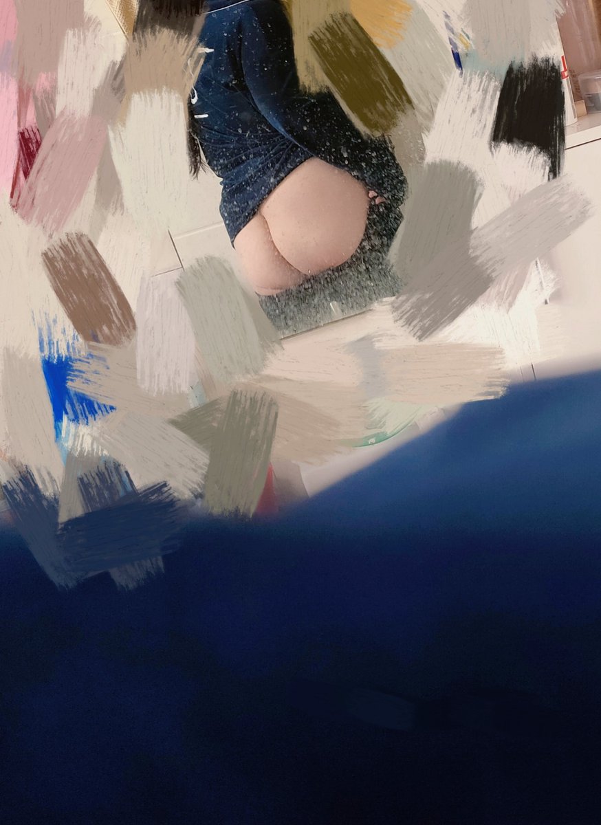 幸好警察抓的是黄赌毒 要是抓的是纯情恋爱脑 温柔 体贴活泼开朗 对人和善对感情专一的，那我就危险了
#bbw #大码女孩 #恋肥  #厚片女孩