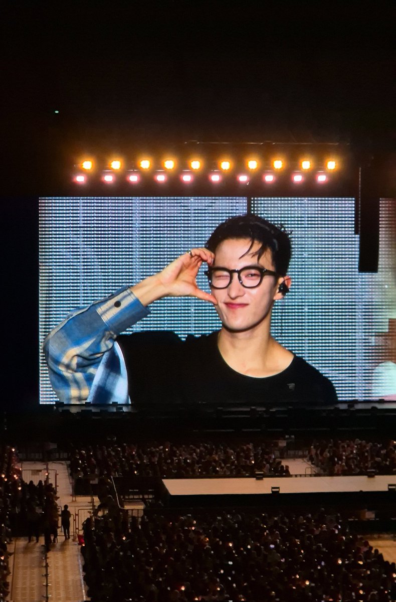 daily_dky's tweet photo. #도겸 #DOKYEOM https://t.co/KsWsZ4pC1C