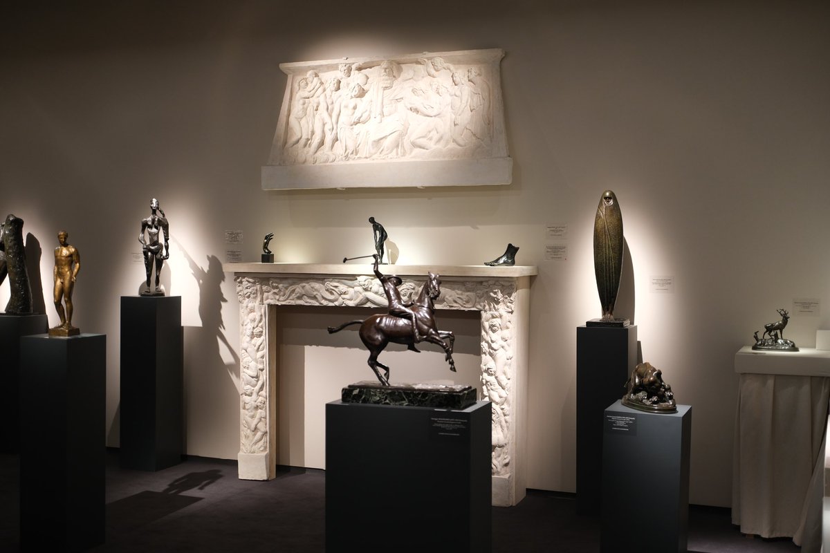 Nous vous accueillons <a href="/BrafaArtFair/">BRAFA Art Fair</a> stand 63

Photo <a href="/AirAntic/">Antic Air</a> 

#artlover #artcollectors #artlovers #artcollection #collectionneursdart #artaddict