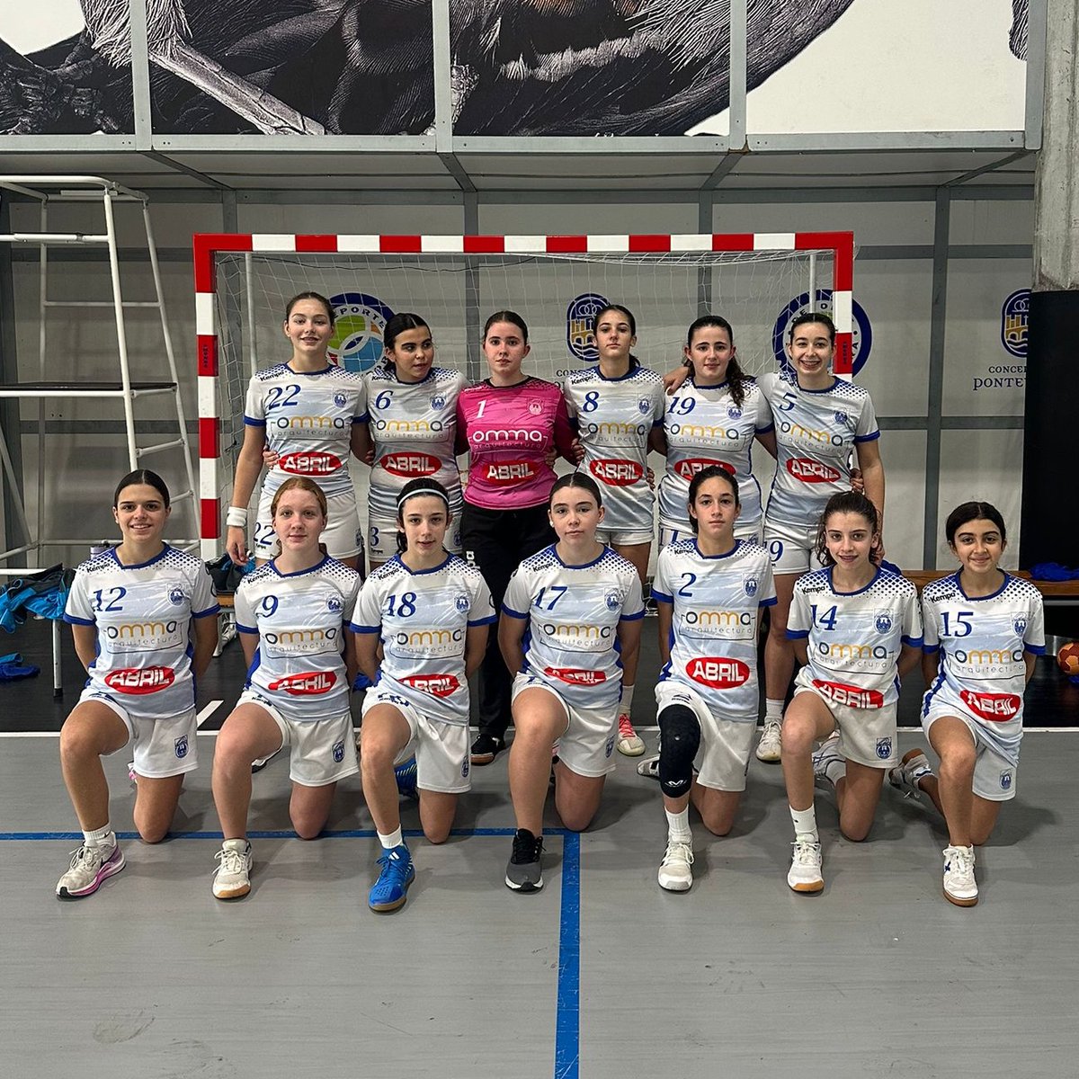 ClubCisneBalonm's tweet photo. 👶 BASE | Moi importante vitoria tamén do Infantil Feminino Omma Arquitectura fronte ao Mecalia Atlético Guardés (32-30).
As cisneístas seguen aprendendo e medrando na Liga Ouro!
#VamosCisne #EsaBase https://t.co/THsLd9BsHr