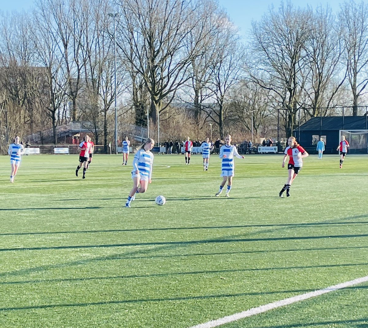 Goed voetbal en verdienstelijk gelijkspel <a href="/Feyenoord/">Feyenoord Rotterdam</a> MO16- <a href="/PECVrouwen/">PEC Zwolle Vrouwen</a> MO16.   0-0