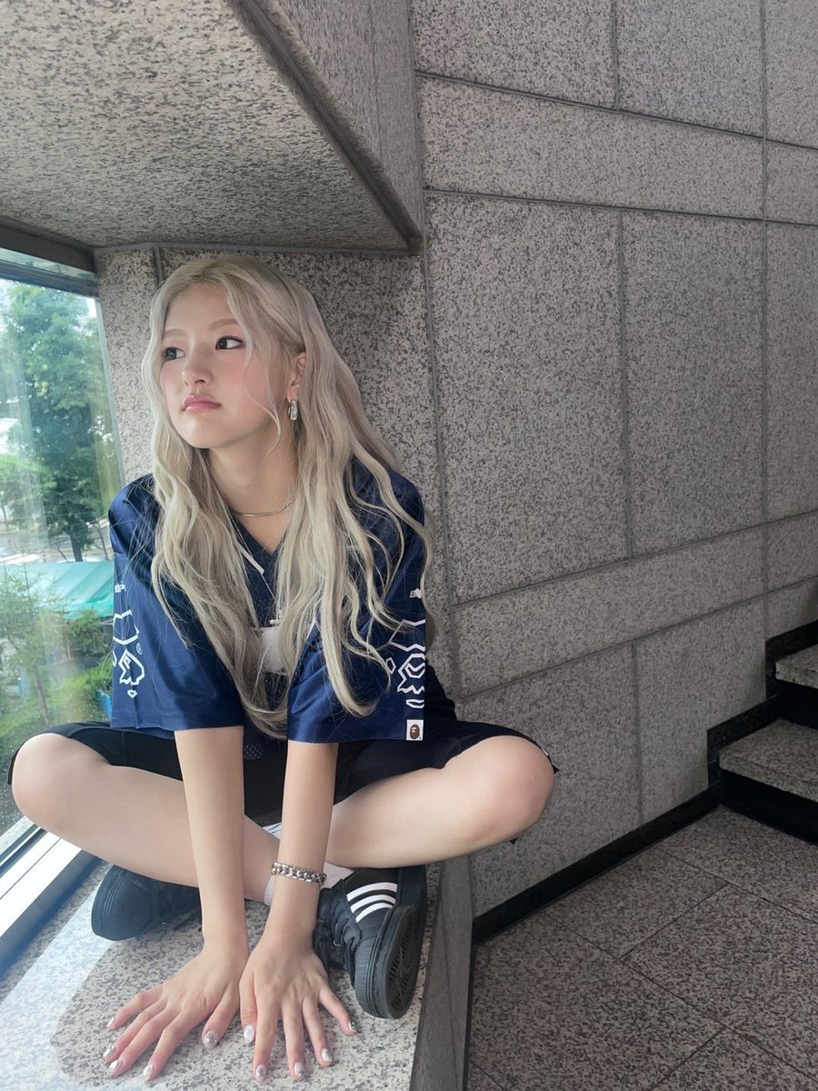 haneul pics tweet media