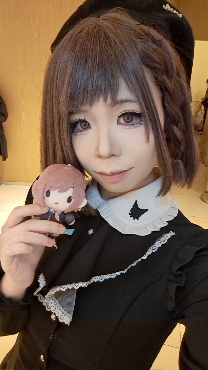 3_leafs_Rio's tweet photo. コスプレでライビュ行った https://t.co/radYLxGnZF