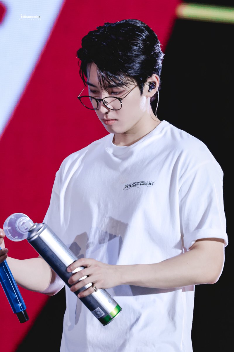 6thAutumnn's tweet photo. 250126 Singapore day2

#원우 #전원우 #WONWOO #ウォヌ
#세븐틴 #SEVENTEEN #全圆佑 https://t.co/X3diYoL1fM