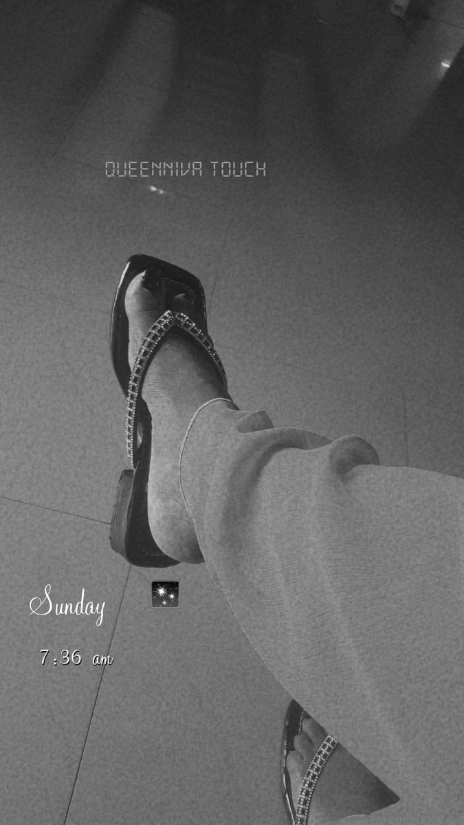 queennivatouch's tweet photo. There was a time, I didn't have shoe to wear to school.

I managed to wear my bad sandal everywhere and anywhere I go.

I only adhere God's instructions but now I have more than enough.

#Godbelifted #Estherslegacy https://t.co/iVvMSVZ8mk