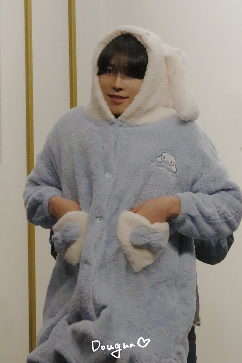 240127 강아지 ~

#BAE173 #준서 #JUNSEO #朴俊叙