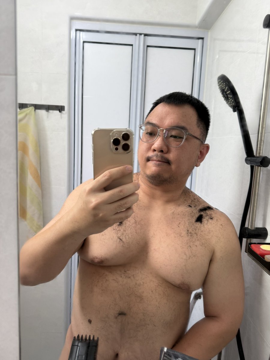 昨天自己亂剪頭髮