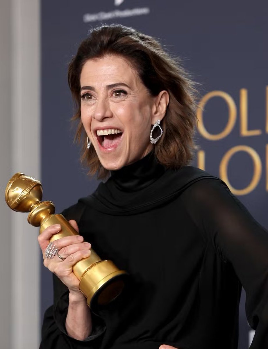 A Fernanda Torres faturou mais uma premiação. Dessa vez, ela levou o Satellite Awards de melhor atriz (drama),  concedido pela International Press Academy. "Ainda estou aqui" empilhando prêmios.