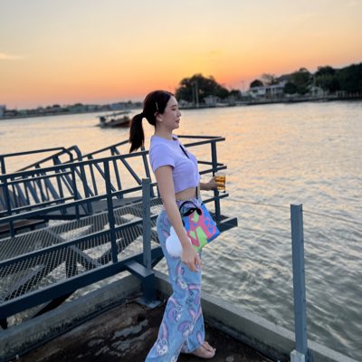 Airythemom's tweet photo. #NewProfilePic https://t.co/YJo9JM15uu