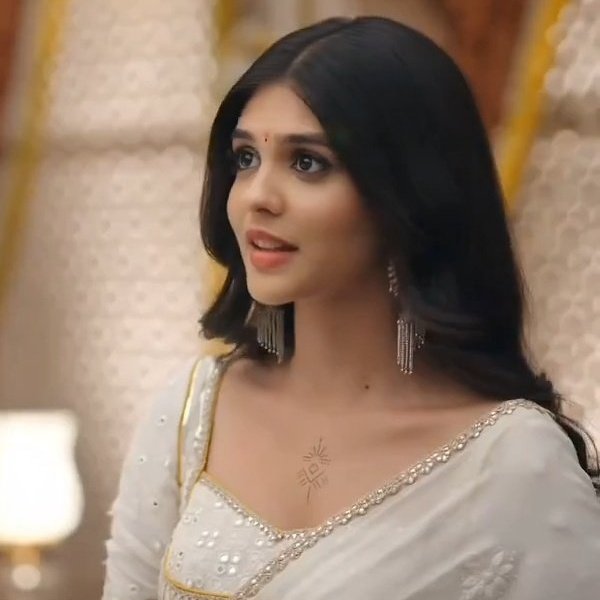 kadwa16's tweet photo. Durga ❤️
Dreamy ✨
#PranaliRathod #PranaliAsDurga https://t.co/7Z0sKTAUAB