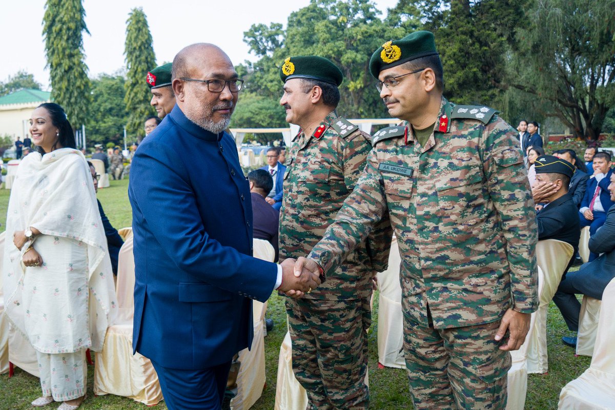 manipur_cmo's tweet photo. Hon’ble CM N Biren Singh attended the "At Home Reception" hosted at the Raj Bhavan on the occasion of the 76th Republic Day 2025 celebration. https://t.co/b9fY5DQ2uj