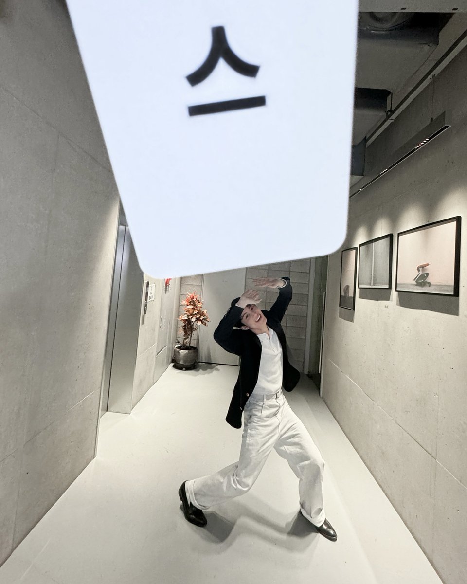 NCT 127 tweet media
