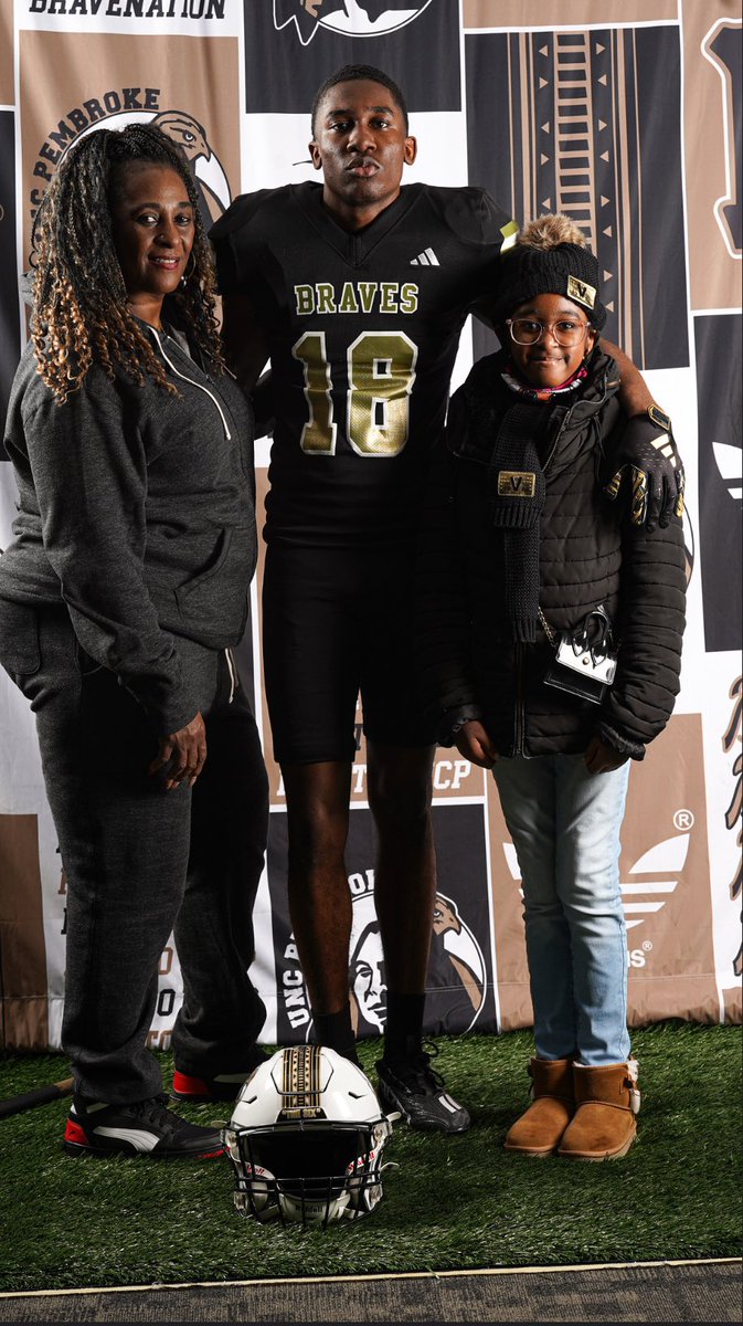 Brian Thompson (@1brian_thompson) on Twitter photo Thank you God for blessing me to go to the next level ๐๐พโ๏ธ #Committed #BravesNation <a href="/Coach_Beady/">Beady Waddell IV</a> <a href="/CoachDP3534/">Dedrick Petty Sr</a> <a href="/D1_nick23/">Nick Louis</a> <a href="/cmacc16/">Coach Macc</a> <a href="/WestMeckSports/">West Mecklenburg Athletics</a> <a href="/Coach_Neely/">Colin Neely</a> <a href="/CoachHallUNCP/">Mark Hall</a> <a href="/UNCP_Football/">UNCP Braves Football</a> <a href="/CoachBFri29/">Brian Frierson</a> Thank you God for blessing me to go to the next level ๐๐พโ๏ธ #Committed #BravesNation <a href="/Coach_Beady/">Beady Waddell IV</a> <a href="/CoachDP3534/">Dedrick Petty Sr</a> <a href="/D1_nick23/">Nick Louis</a> <a href="/cmacc16/">Coach Macc</a> <a href="/WestMeckSports/">West Mecklenburg Athletics</a> <a href="/Coach_Neely/">Colin Neely</a> <a href="/CoachHallUNCP/">Mark Hall</a> <a href="/UNCP_Football/">UNCP Braves Football</a> <a href="/CoachBFri29/">Brian Frierson</a>