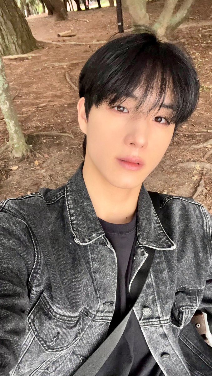nugupromo's tweet photo. 🎂 Happy birthday to Jeong Seunghwan (ATBO, former The CrewOne)!

@ATBO_ground https://t.co/LehiYYcDXP