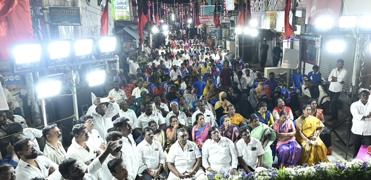 studentwingCE's tweet photo. இதில் மாவட்ட கழக செயலாளர்/மாண்புமிகு இந்துசமய அறநிலையத்துறை அமைச்சர் அண்ணன் @PKSekarbabu அவர்கள் மற்றும் தலைமை கழக பேச்சாளர்கள் புலவர்  செந்தலை கவுதமன் @A93MKDZETJV4F3m மற்றும் கவிஞர் செங்கை தாமஸ் ஆகியோர் வீரவணக்க உரையாற்றியாற்றினர் !! https://t.co/nnr1cxrzrh