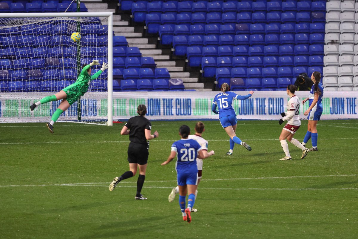 BarclaysWSL2's tweet photo. This angle of @ffion_morgan1's goal for @bristolcitywfc 🔥

#BarclaysWC https://t.co/KY9GSQtTBc