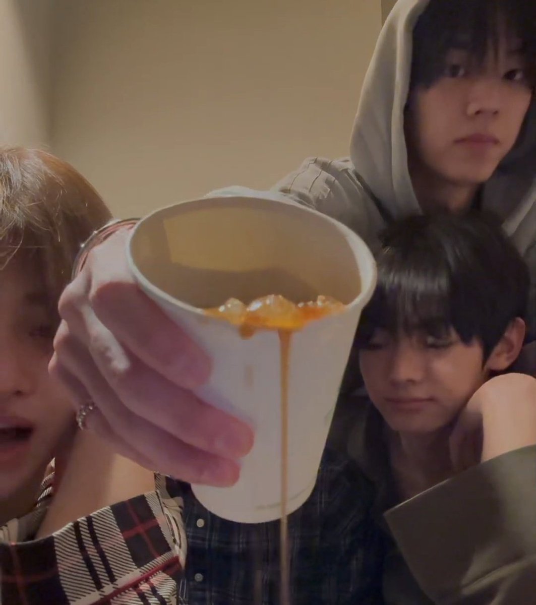 𝑳𝒖𝒎𝒊🫧 tweet media