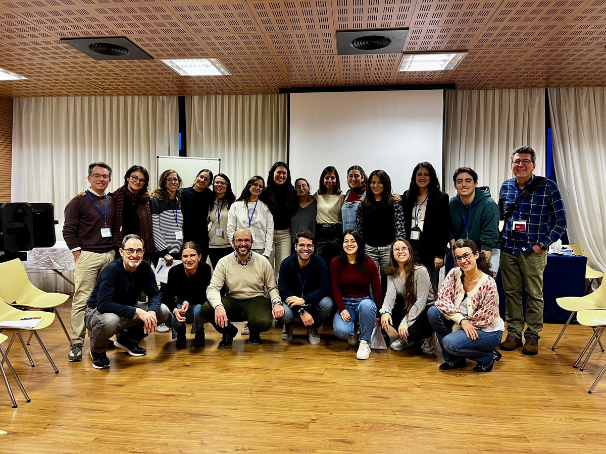 Javier Portero (@javier__portero) on Twitter photo Magnífica 2ª Ed del Curso de Ecografía Clínica en Cuidados Críticos y Urgencias Pediátricas 🙌🏼🙌🏼
Enhorabuena <a href="/MariaAnMurillo/">María Ángeles Murillo</a> por esta gran iniciativa que ya se ha consolidado como formación de referencia…
<a href="/UCIPedHUVR/">UCI Pediatría HospitalUvRocío</a> #Ecografía Magnífica 2ª Ed del Curso de Ecografía Clínica en Cuidados Críticos y Urgencias Pediátricas 🙌🏼🙌🏼
Enhorabuena <a href="/MariaAnMurillo/">María Ángeles Murillo</a> por esta gran iniciativa que ya se ha consolidado como formación de referencia…
<a href="/UCIPedHUVR/">UCI Pediatría HospitalUvRocío</a> #Ecografía