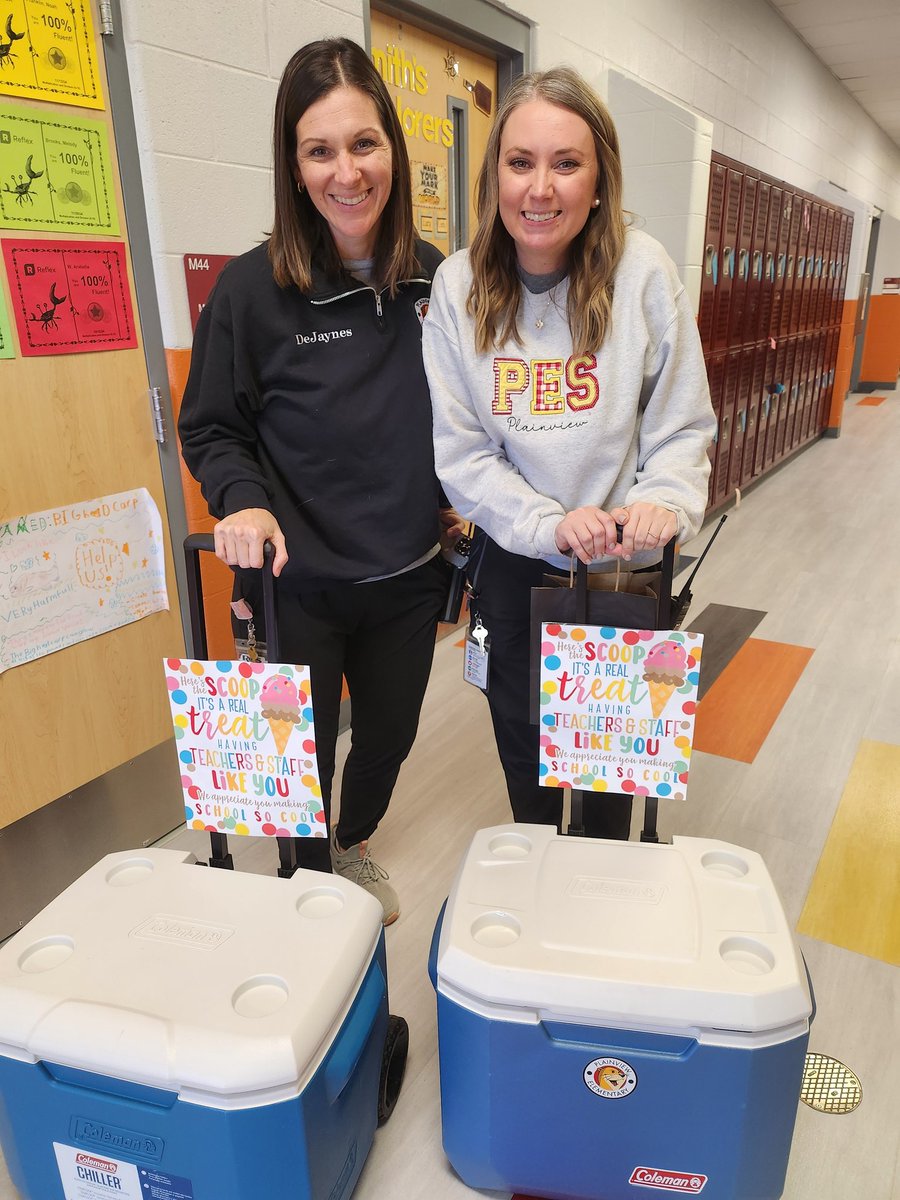 Rigsby's Otters tweet media