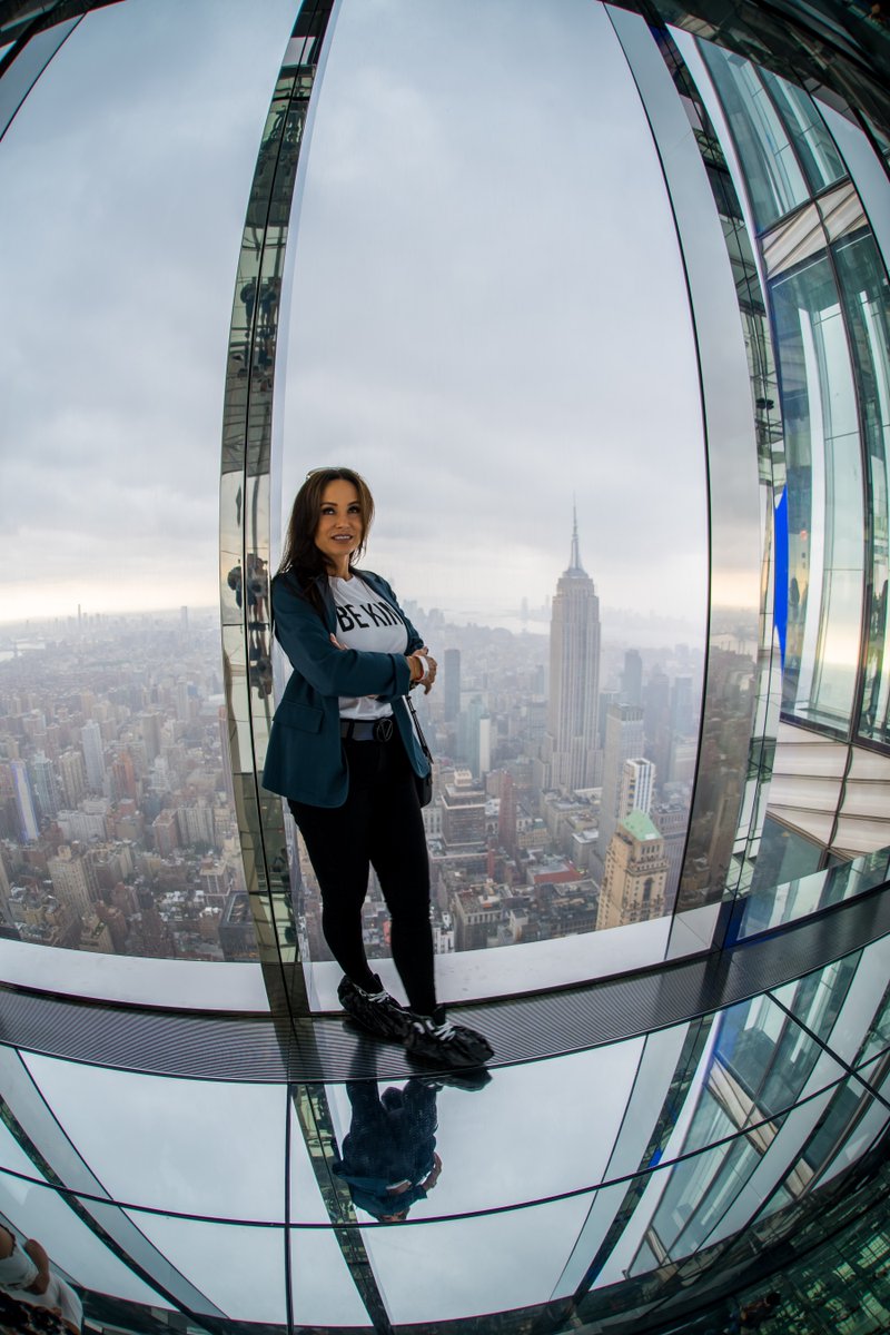 thereallisaann's tweet photo. Visiting Summit One Vanderbilt was an unforgettable experience! The views, the art, the energy—it’s a must-see for anyone exploring NYC. 🗽 Add this to your city list and prepare to be amazed! 🌟 #SummitOneVanderbilt #NYCAdventures #BucketListViews https://t.co/kwrdCtbsTm