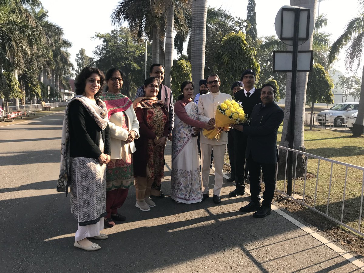 CBC_Chandigarh's tweet photo. The 76th Republic Day was celebrated with unparalleled zeal at @PEC_Chandigarh. The day began with the hoisting of the National Flag by Director Prof. (Dr.) Rajesh Kumar Bhatia, followed by the heartfelt singing of the National Anthem.

#RepublicDay2025
@airnews_chd https://t.co/5KvoKnkxBC