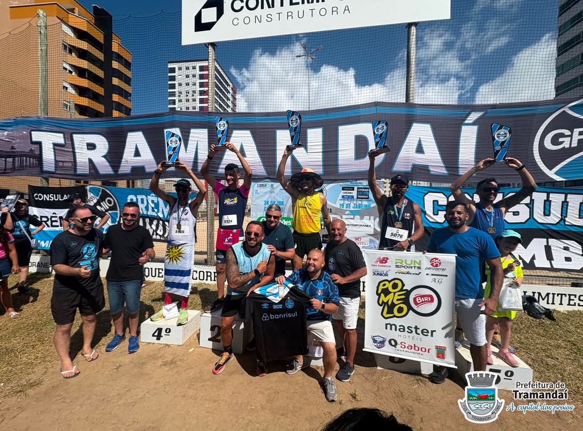 thiagokury's tweet photo. 🇪🇪 Foi incrível a 6a Rústica Tricolor em Tramandaí e Imbé, com mais de 600 inscritos de todo RS, diversos estados brasileiros e até mesmo atletas de fora do país! Cada vez mais consolidado este evento que faz parte do nosso calendário de verão! https://t.co/HD2AGtbS8I