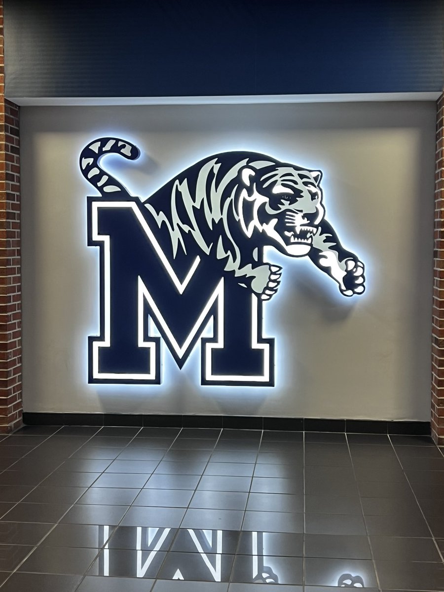 Gavin J Owens tweet media