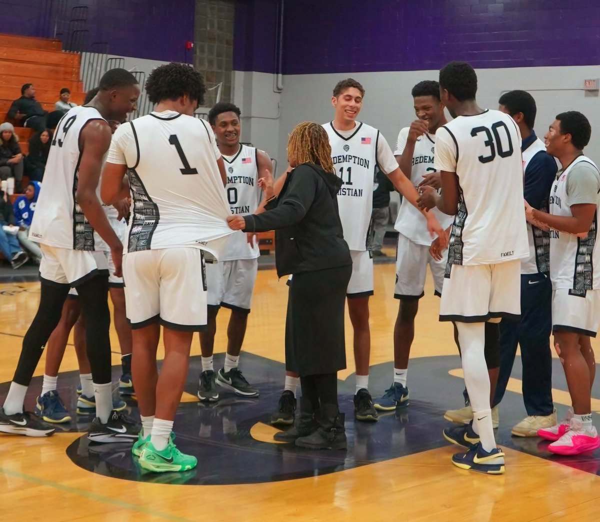 M*****K** Massey tweet media