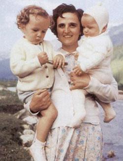 TeresaTomeo's tweet image. My new segment gives #traveltips for visiting #Milan &amp;amp; other areas in #Lombardy + special places of #prolife #Saint Gianna Beretta Molla in #Italy.

Don't miss #ShrinesandWonders Wednesdays on #Catholic Connection on @EWTN Radio at 9:28amET

Listen Now: teresatomeo.com/wp-content/upl…