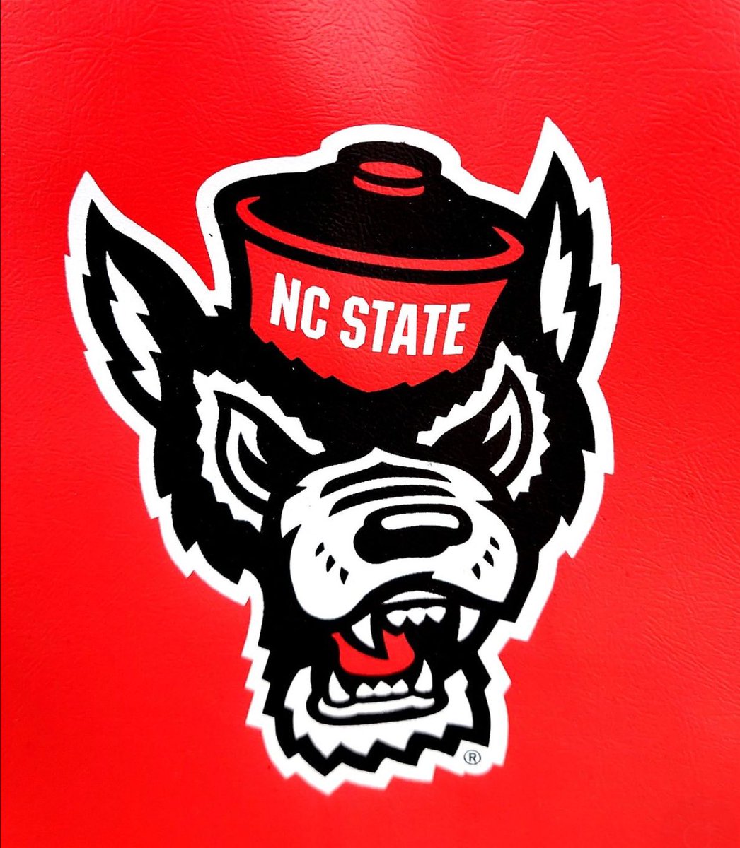 rauls_eli's tweet photo. so blessed to receive an offer from nc state❤️🐺 https://t.co/7yPcYu5XP2