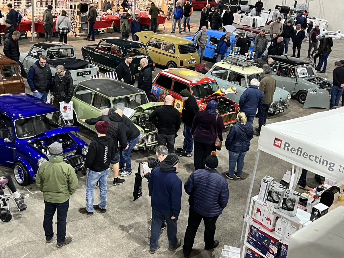 stevepullen2's tweet photo. Today was mostly mini’s but the show is heavy on BMW’s #BingleyHall #BritishMini https://t.co/IHrdBaeh1w