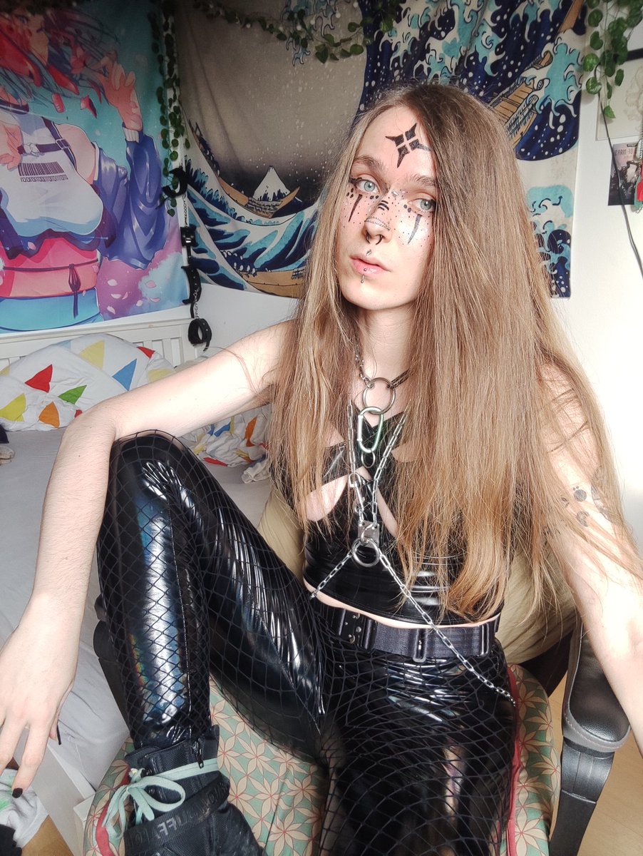 Iron Witch C4-621 tweet media