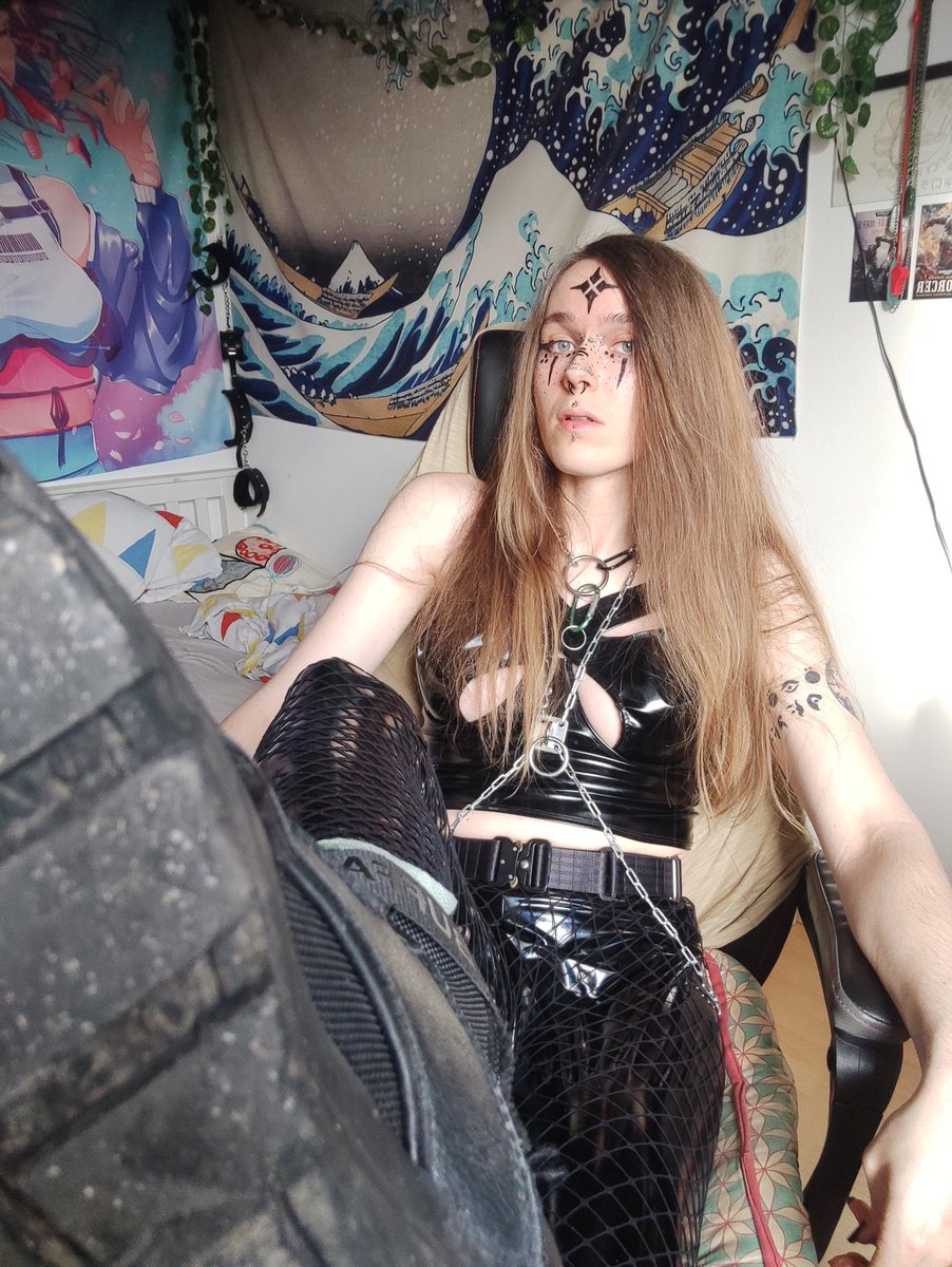 Iron Witch C4-621 tweet media