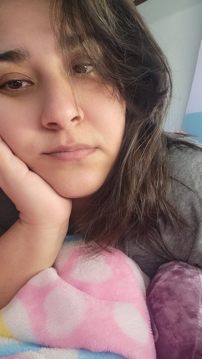 LilzHdz's tweet photo. Domingo mood https://t.co/mYQ88llXWT