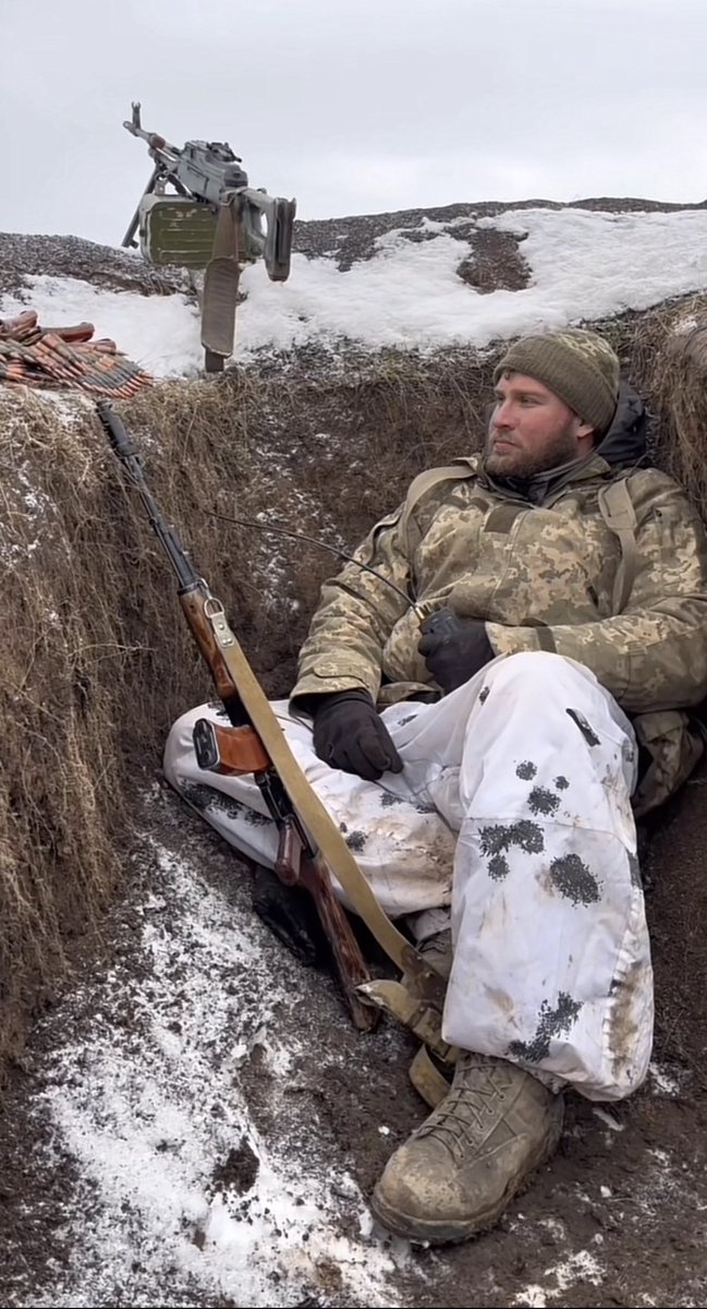 ukrainiansquad's tweet photo. THIS IS WHAT HEROES LOOK LIKE! ❤️

GLORY TO HEROES! 🇺🇦 https://t.co/sfx99fNoks