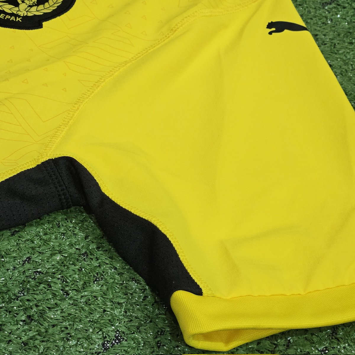 wanfakhrul23's tweet photo. π Close-up
Jersi Malaysia (Home) 2025
PUMA β’ Saiz M β’ RM319
#FAM #HarimauMalaya #PUMAFOOTBALL #PUMAMY https://t.co/YZj9ciKDf6