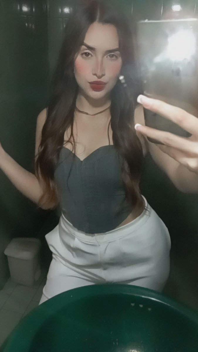 Dailyyquintero's tweet photo. Yo a esa bebé la conozco de antes https://t.co/6RXYrGDNx7