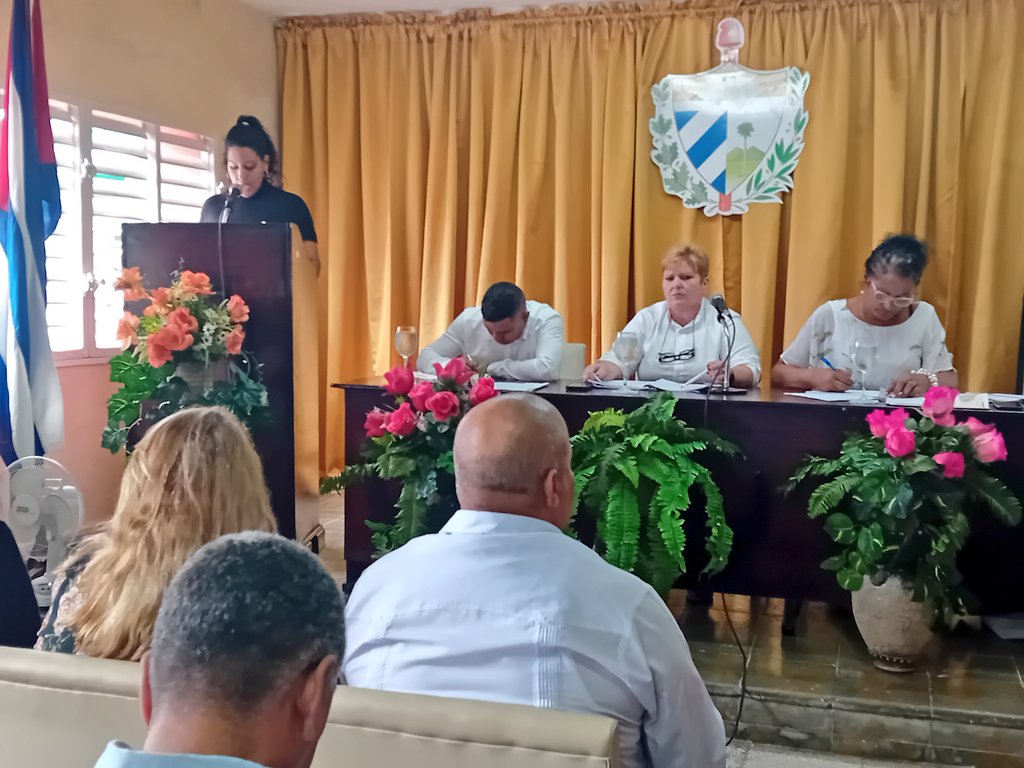 amppcab's tweet photo. Presentación y debate del informe d la Comisión Permanente d Trabajo d Asuntos Económicos, para dictaminar sobre el plan d la Economía y el Presupuesto del Estado para el 2025 en #Cabaiguán 
#SanctiSpíritusEnMarcha  
@DiazCanelB 
@AsambleaCuba 
@AlexisLorente74 
@LaritzaCon11073 https://t.co/hX0to8WpuD