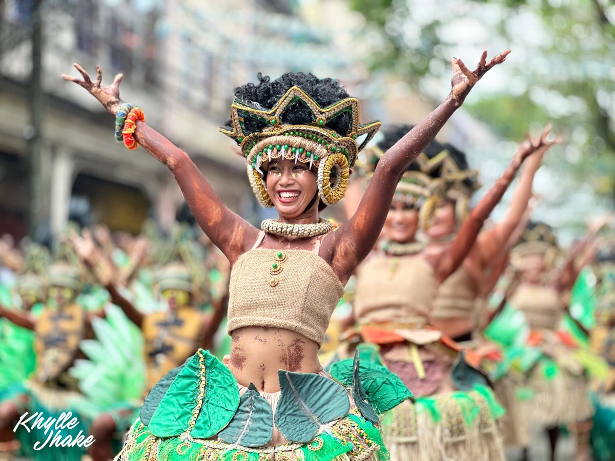 khyllejhake's tweet photo. HALA BIRA: The faces of this year’s Dinagyang Festival Tribes Competition. 

#DinagyangFestival2025
#Dinagyang2025
#HalaBiraIloilo https://t.co/GX8Qcm1aAH