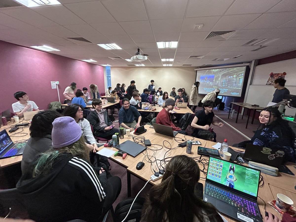 Genshin quizzes ongoing 👀
<a href="/GenshinCampusEU/">GenshinCampus</a> 
#GenshinCampusTour