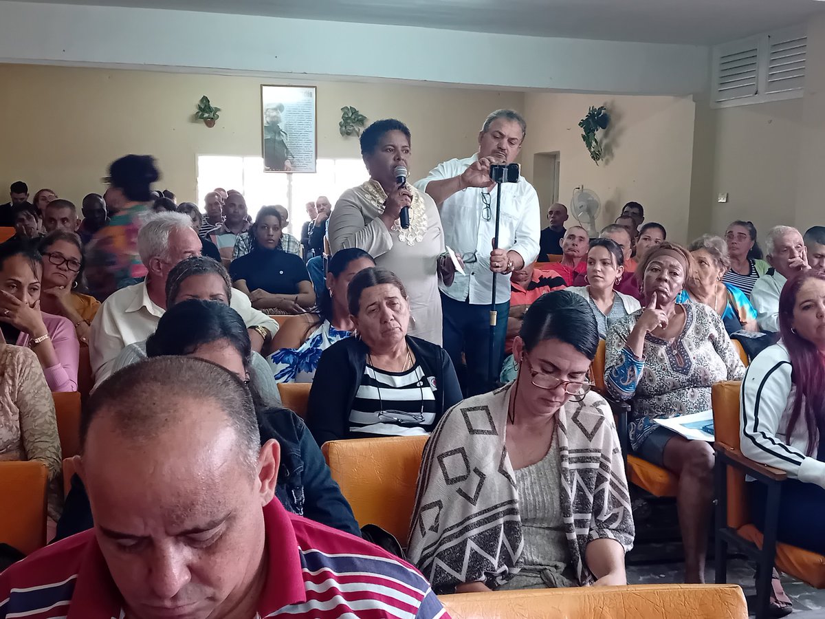 amppcab's tweet photo. Presentación y debate del informe d la Comisión Permanente d Trabajo d Asuntos Económicos, para dictaminar sobre el plan d la Economía y el Presupuesto del Estado para el 2025 en #Cabaiguán 
#SanctiSpíritusEnMarcha  
@DiazCanelB 
@AsambleaCuba 
@AlexisLorente74 
@LaritzaCon11073 https://t.co/hX0to8WpuD
