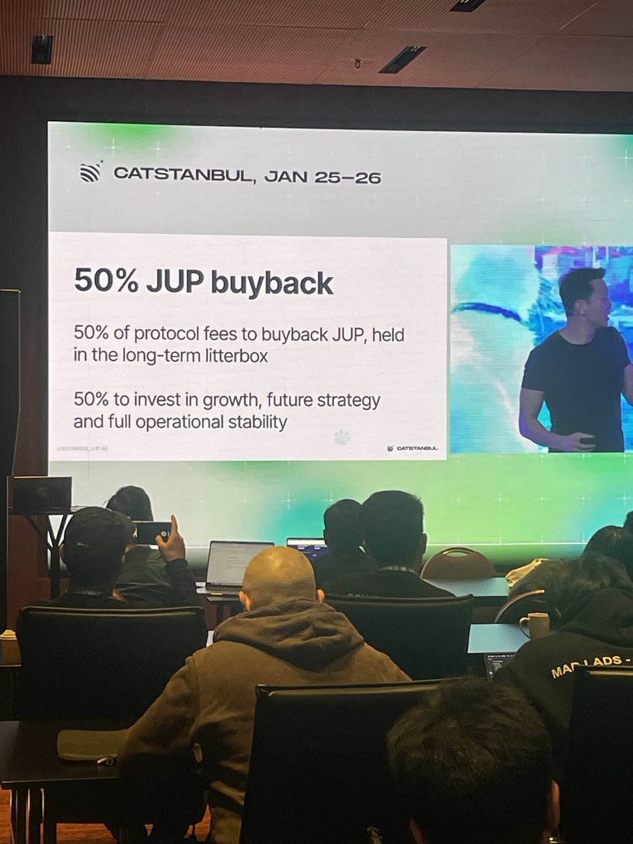 ImportsStan's tweet photo. @JupiterExchange 
"I'm going to explain a little about this #catstanbul #catstanbul2025
the biggest burn in history: 3B JUP tokens 🔥
We have news on spots and perpetuals. 50% of protocol fees will go to the buyback of JUP. This is the GOAT (Greatest of All Time)! https://t.co/UlEoMNpzUe