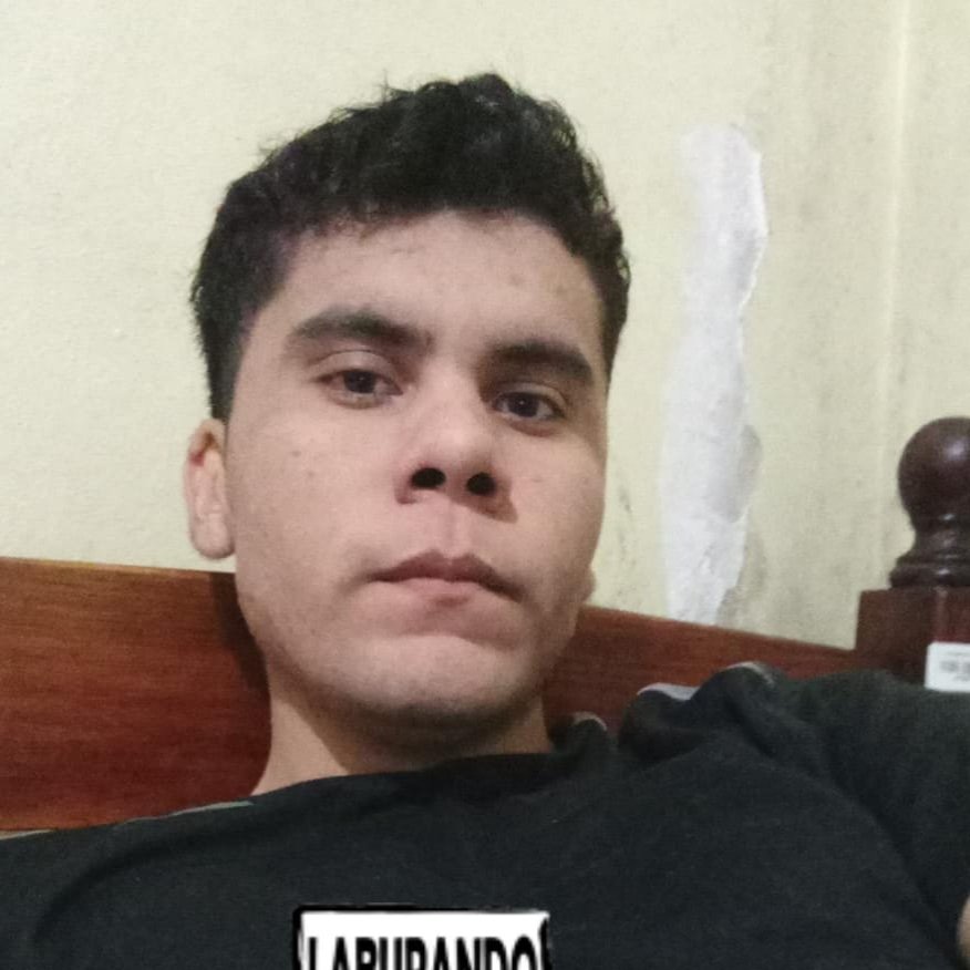 infosindicate's tweet photo. 🚨 | Mariano Modega has accused influencer Bonnie Blue of stealing his idea to sleep with 1000 men in 1 day. https://t.co/rtqkvEqLwx