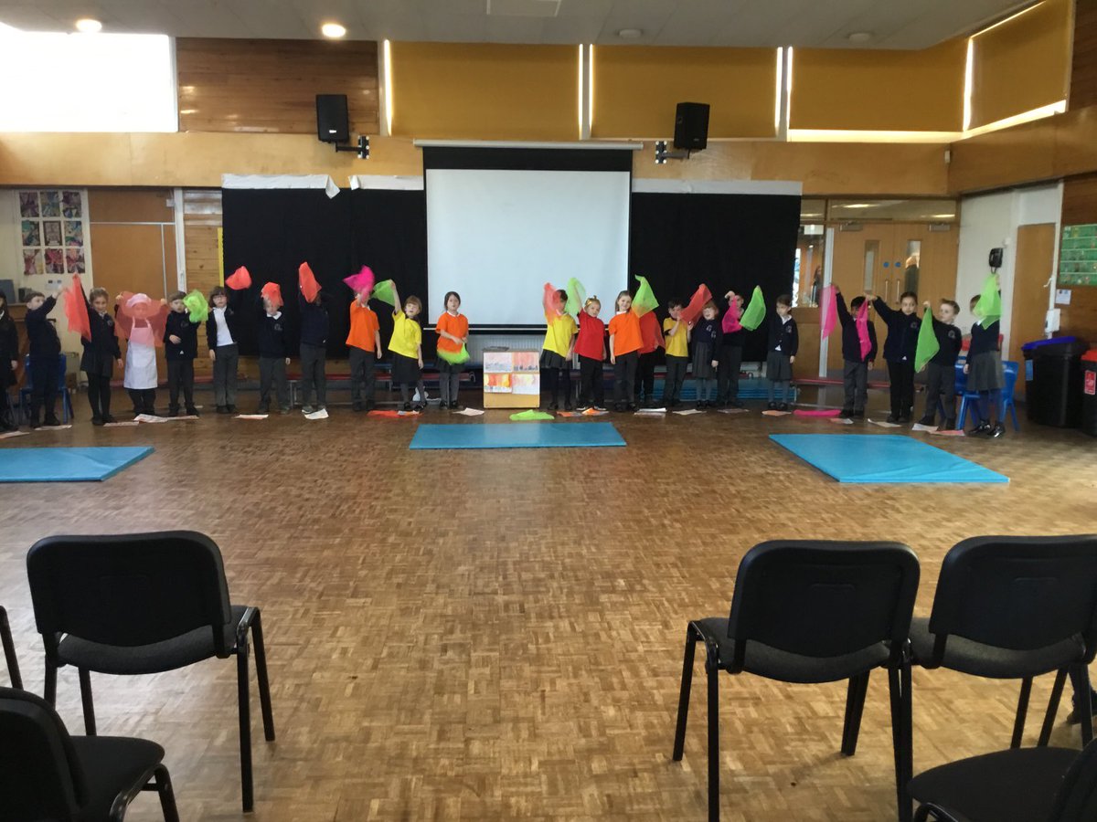 A huge well done to Year Two Silver Birch. They did a wonderful assembly on The Great Fire of London on Friday! 👏👏👏👏👏