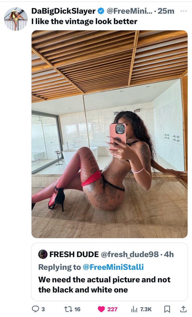 fresh_dude98's tweet image. OMG 😳 THE GOAT REPLIED ME😮‍💨😮‍💨🥰🥰🤗🤗
@FreeMiniStalli