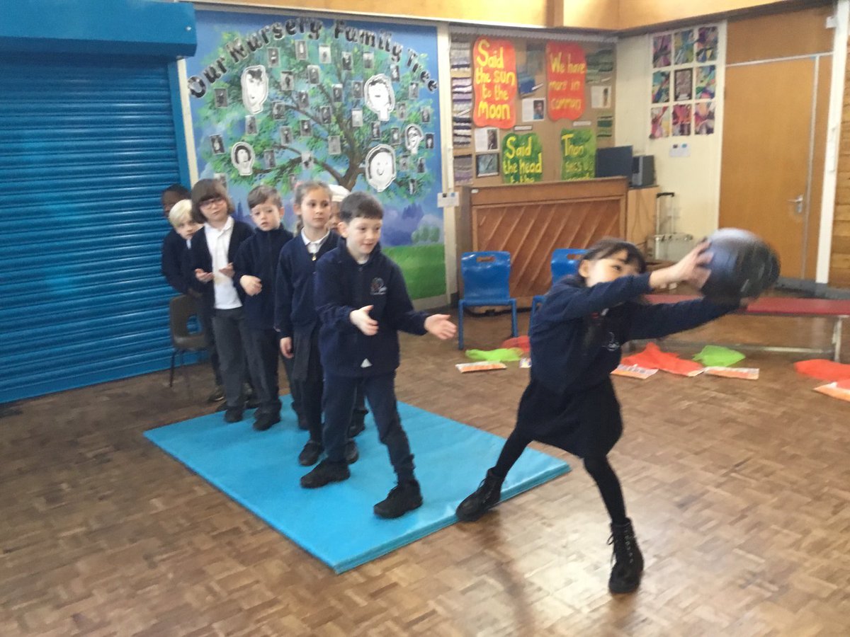 A super piece of dance work by Year Two Silver Birch in their class assembly. Thank you to everyone who came to see our assembly. 👏👏👏👏👏