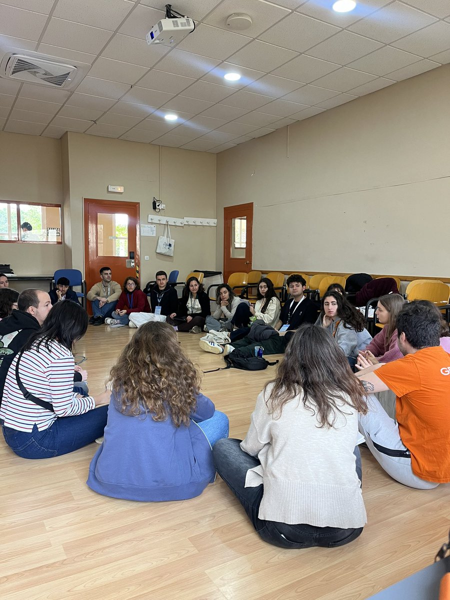 ESNSpain's tweet photo. En ESN el impacto social está en el corazón de todo lo que hacemos. Este fin de semana, el SITE 2025 en Mollina nos permitió trabajar juntas en igualdad, sostenibilidad y formas de transformar nuestras actividades y vidas💡 

¡Gracias a quienes hicieron posible esta experiencia! https://t.co/M2Hk35jGTf