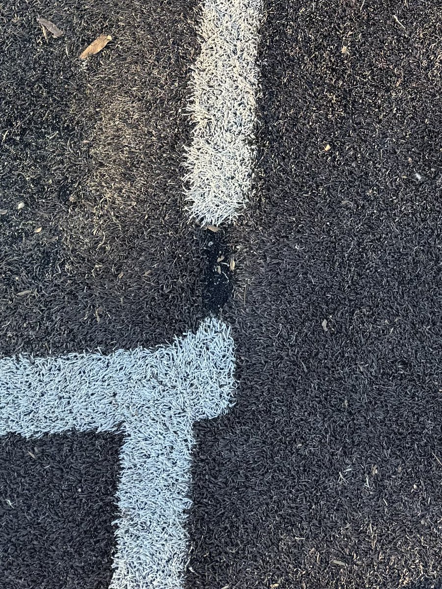 Dominating the mound and perfecting the lines! ⚾🔥 We completed a full-length mound replacement with sub-base repair and handled precise line restoration at Houston High School. A true Program of Excellence deserves a diamond ready for greatness! 🛠️✨ #SportsTurfRepair