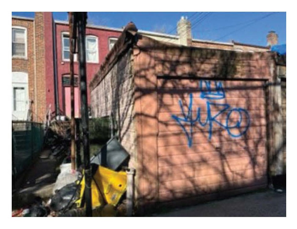 SaraManaugh's tweet photo. @citibank, you took over the house at 161 E 29 St in Brooklyn 5 months ago, after the homeowner got scammed by deed theft. You've taken no steps to repair the unsafe and unsanitary conditions there. 22 open HPD violations. Your neighbors are waiting for you to do the right thing! https://t.co/hfZY73x4c2
